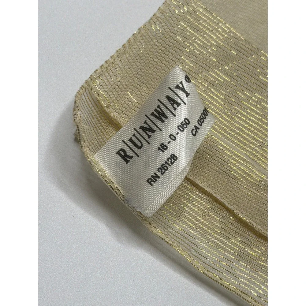 Runway Gold Metallic Sheer Striped Scarf Made in‎ Italy 13x60 16-0-050